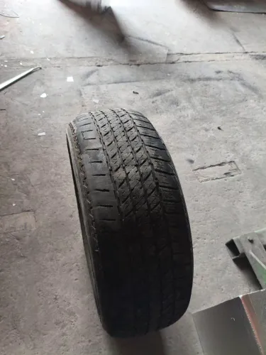 Roda 18 marca Bridgestone 265/60