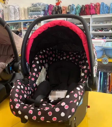 Bebê conforto galzerano
