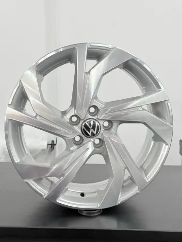 Rodas 17 Volkswagen Jetta GLI Prata 