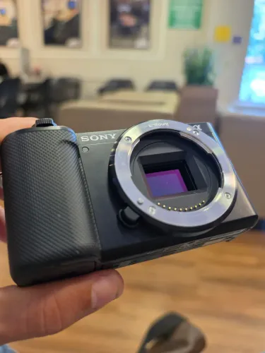 CAMERA SONY ZV-E10