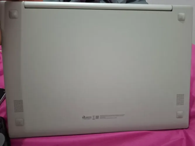 Vende-se notebook Samsung