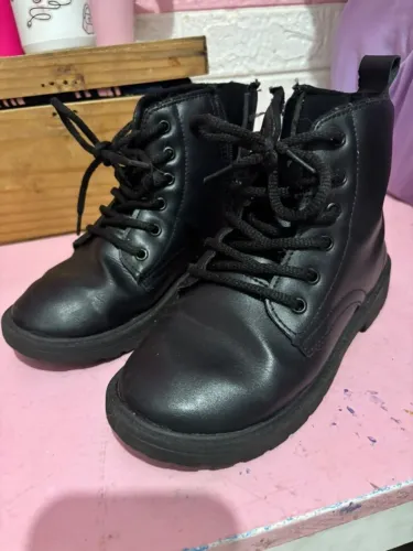 Bota Infantil preta tam 31