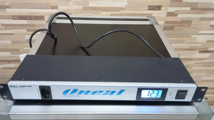 Régua de energia padrão rack