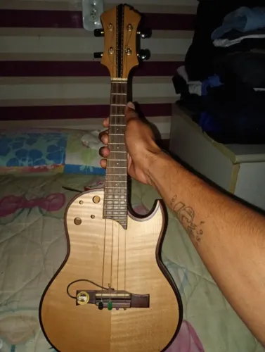 Cavaquinho luther