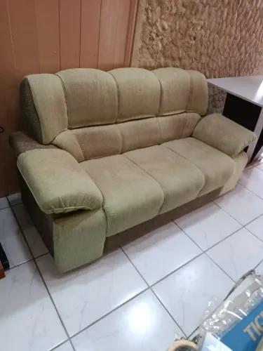 SOFÁ 3 LUGARES USADO EM BOM ESTADO