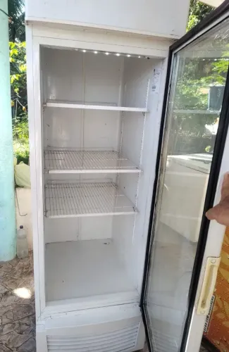 freezer expositor fricon congelamento 565 litros 127V super conservado