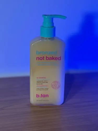 Bronzeador Bronzed not Baked tan boosting