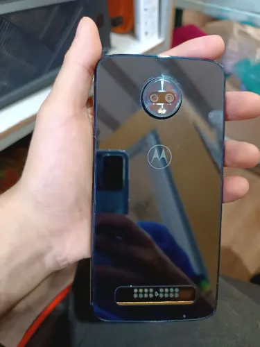 Moto Z3 play