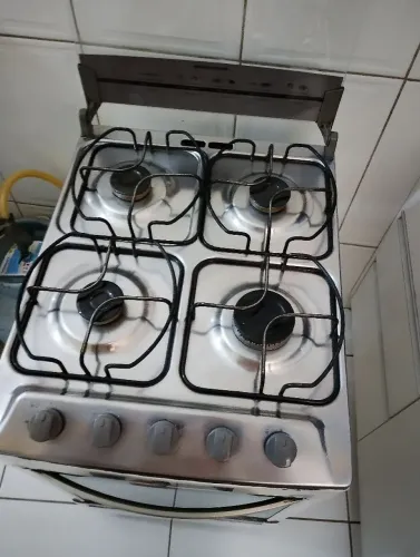 Vendo fogão Brastemp 4 bocas