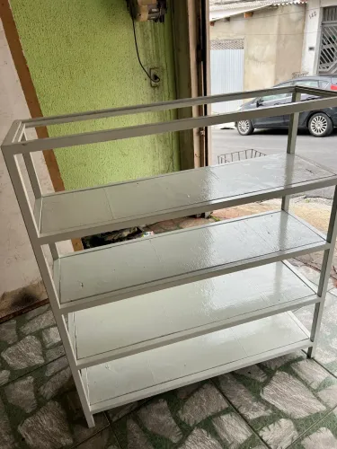 Prateleira de ferro 