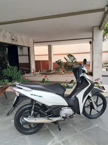 Biz. Troco. PARCELO.  LEVO ATÉ VOCÊ 