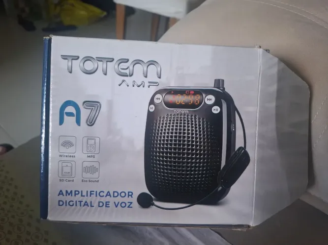 Totem A7 microfone e amplificador de voz para professor e palestrante- excelente estado 