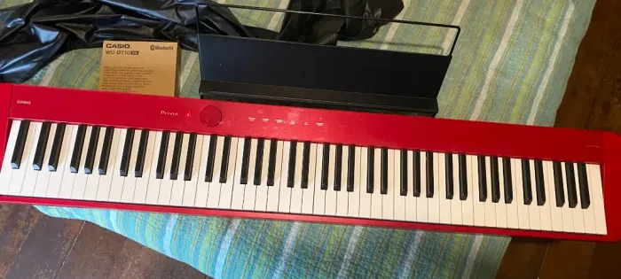 Piano Digital Casio Privia PX-S1100 (Na Garantia, com Nota Fiscal)