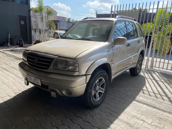 Suzuki Grand Vitara 2.0 16V 4x2/4x4 5P Aut. 2001