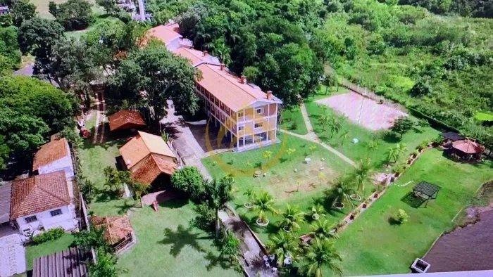APARTAMENTO A VENDA DUPLEX COM 2 SUÍTES NO CONDOMÍNIO GOLFO NA REPRESA DE MARTINÓPOLIS