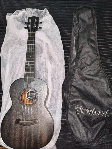 Ukulele Tenor Elétrico Strinberg UK06-TE (Estado de Novo) + Bag