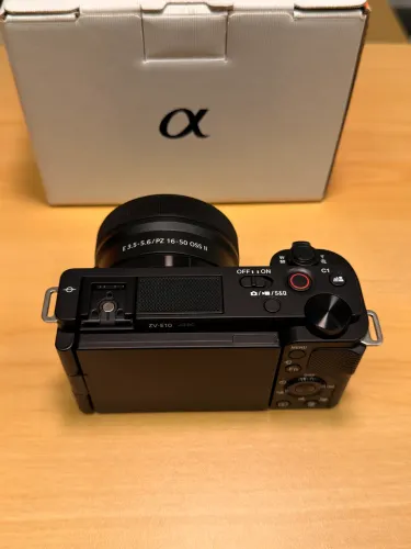 Camera Sony ZV E10 com lente - NOVA