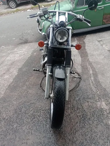Shadow 600