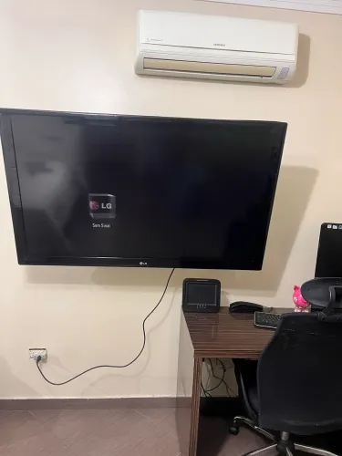 TV 55 polegadas LG Plasma não tem defeito.