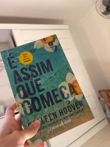 Livro "é assim que começa"
