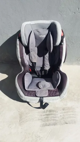 Cadeira infantil para carro Cockpit 