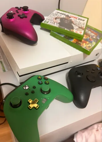 XBOX ONE S 500 GB