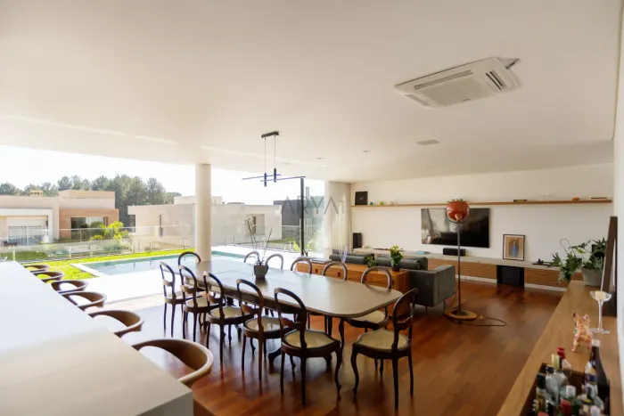 Casa à venda em condomínio em Pilarzinho - ARYA1