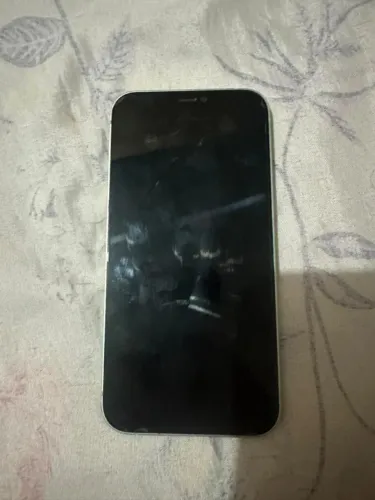 iPhone 12