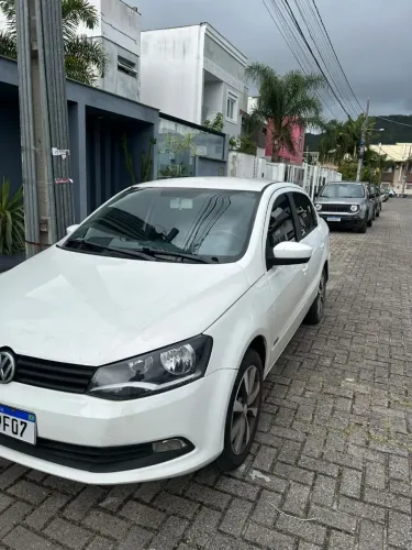 Volkswagen Voyage 1.0/1.0 City MI Total Flex 8V 4P 2013