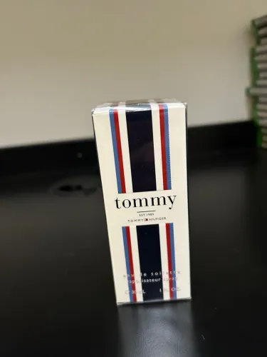 Perfume Tommy Hilfiger masculino 