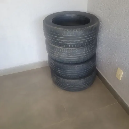 Pneus Bridgestone 185/55 16?