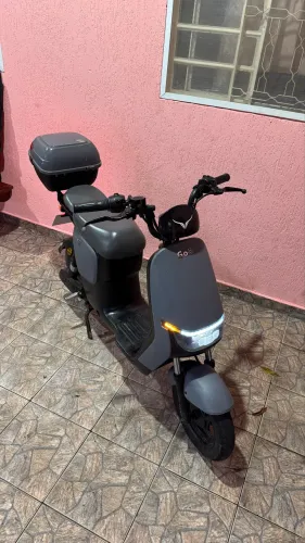 Scooter Elétrica GoO Rapid 1000W