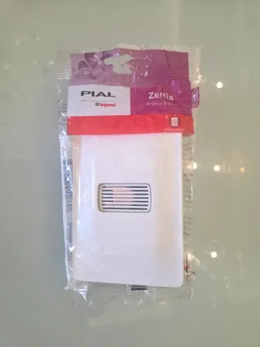 Campainha Cigarra Pial Legrand Zeffia 220V 4x2 Conjunto Completo