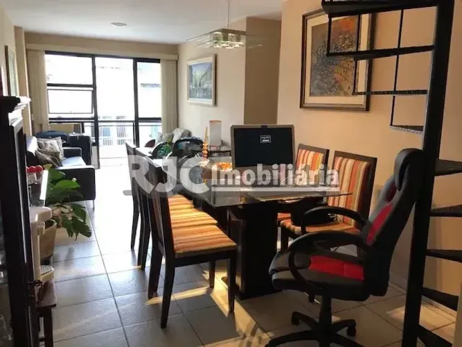 Apartamento de 186 metros quadrados no bairro Tijuca com 3 quartos