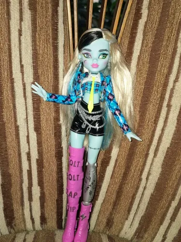 Monster High Frankie g3 Coffe Break