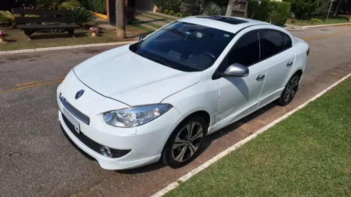 Renault Fluence Sedan GT Sport 2013