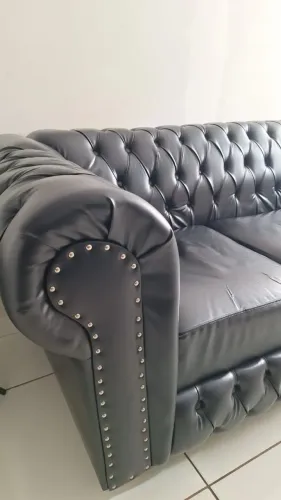 Sofá Chesterfield 