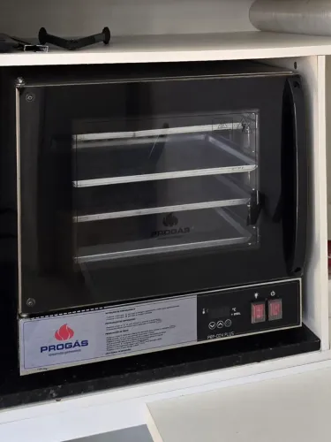 Progás PRP-004 Plus, um forno turbo elétrico profissional de 4 esteiras