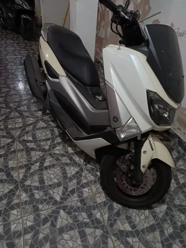 Nmax 2017 - 87439 km