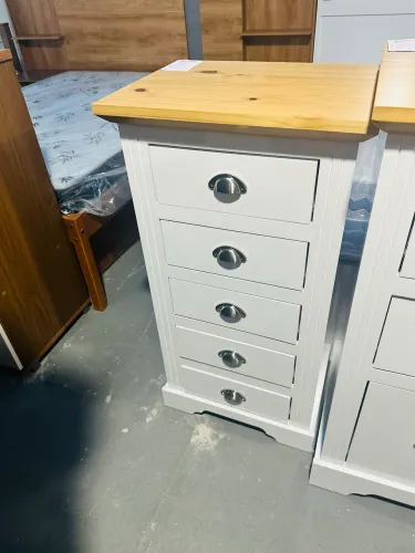 Cômoda 5 gavetas / NOVO / entregamos 