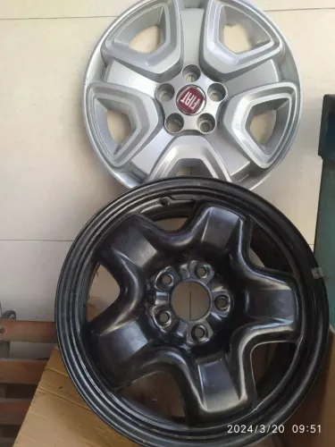 Rodas 17 5 furos original NUNCA USADA