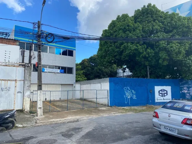 Terreno para Locação no Ibura, Recife-PE: 600m² de Oportunidade para seu Negócio!