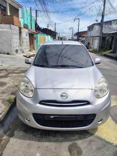 Nissan March S 1.0 16V Flex Fuel 5P 2013