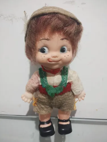 Boneco antigo