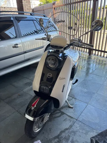 Moto zub Paris Elétrica 