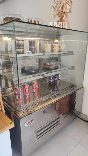 Vitrine refrigerada