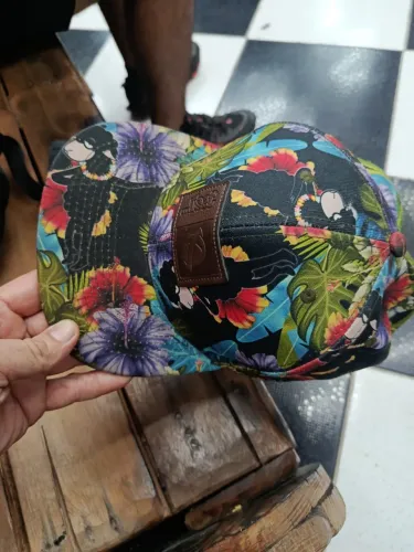 Boné lost primeira linha de cria 