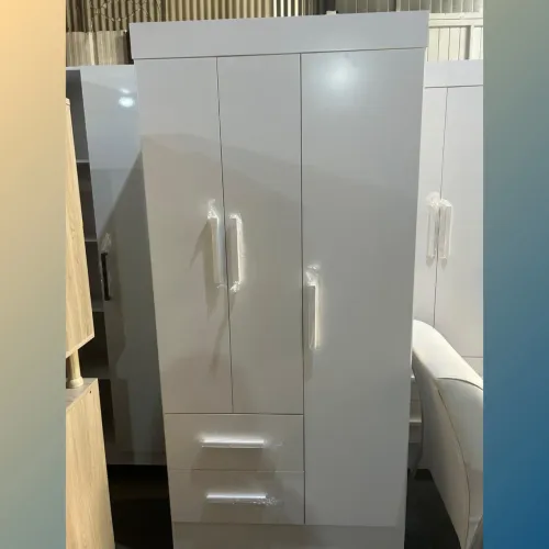 Guarda roupa de solteiro - entrego hoje