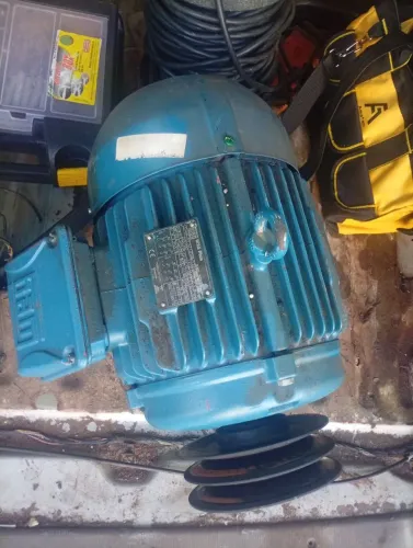 Motor elétrico 10 cv weg