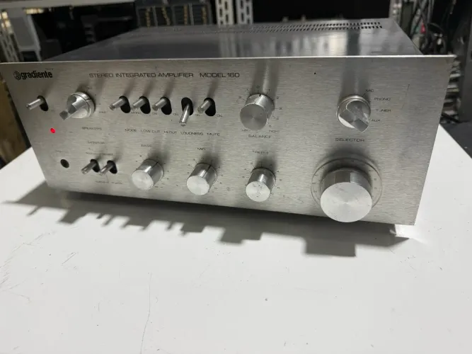 Gradiente amplificador model 160